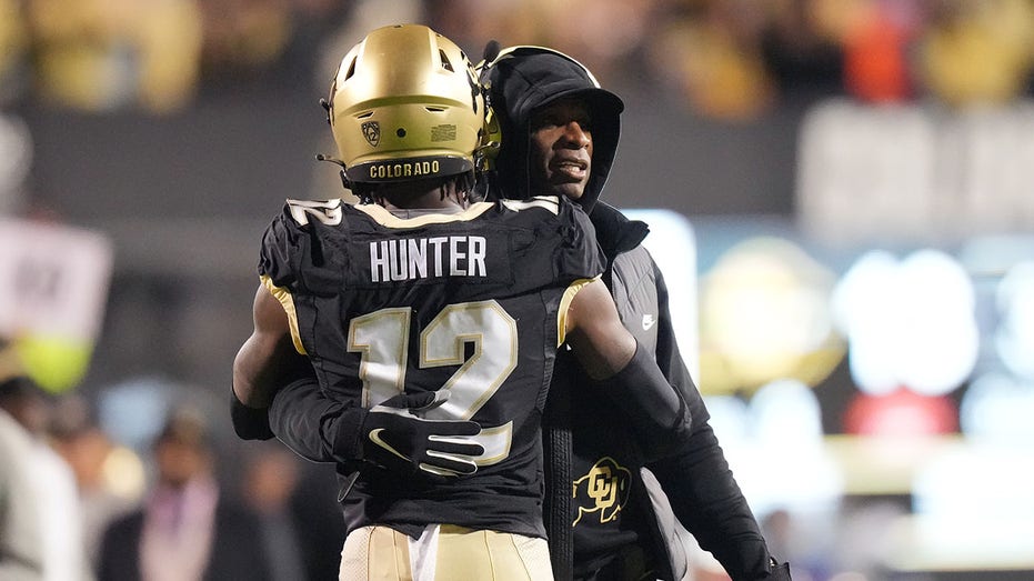 Deion Sanders says he’ll ‘make sure’ Travis Hunter plays offense and defense in NFL